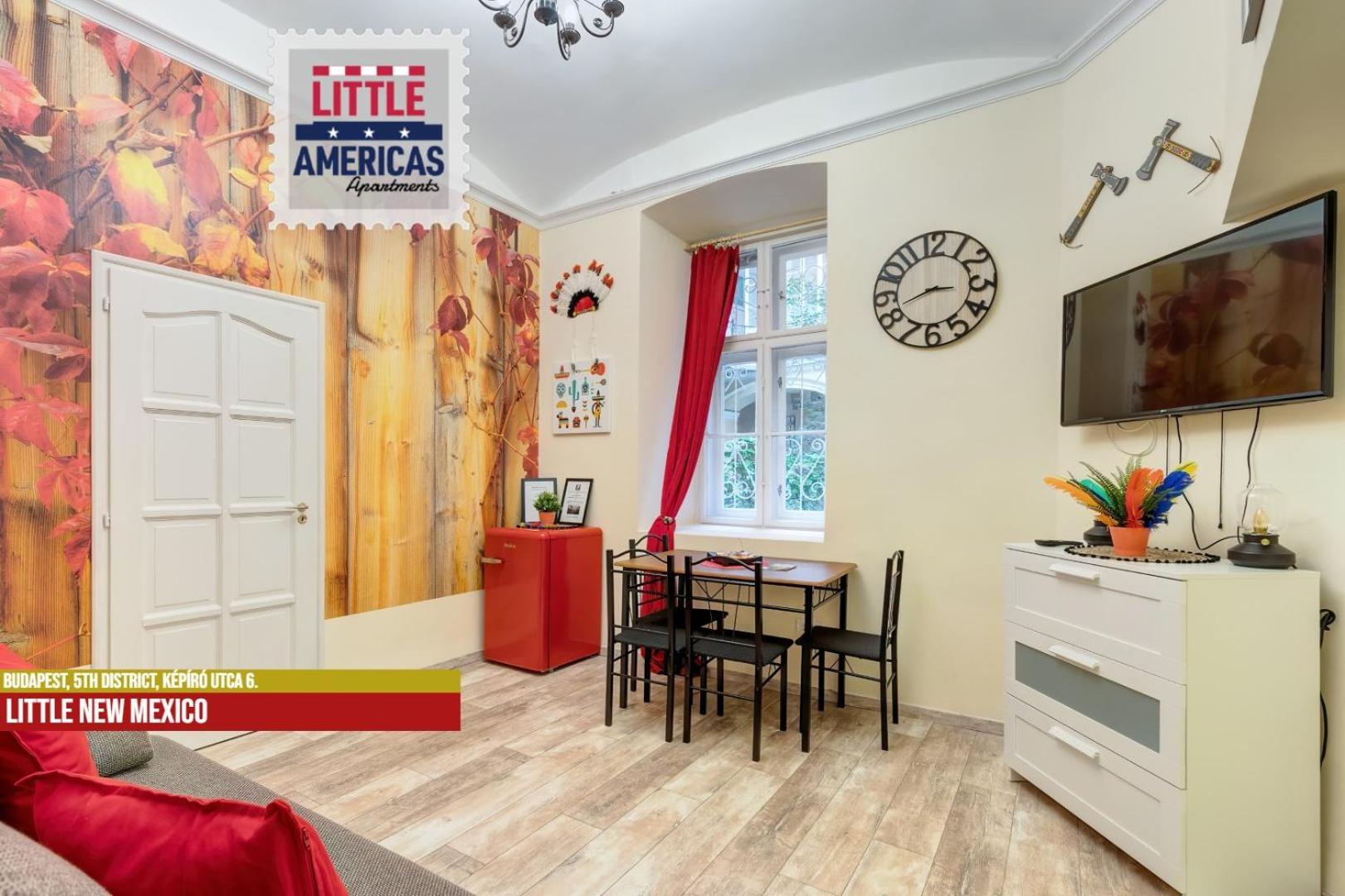 Little Americas Main Street Apartments บูดาเปสต์ ภายนอก รูปภาพ